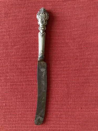 Antikes messer mit monogramm - messer,