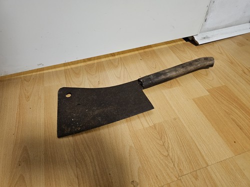 Altes großes hackbeil - altes,